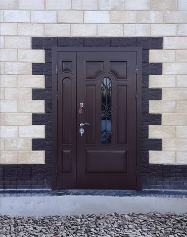 Полуторная дверь с металлофиленкой